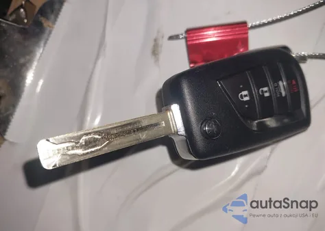 2022 Toyota Camry Le из США, поврежденный, VIN 4T1C11AK3NU672727